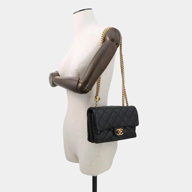 Pre Owned Chanel Chain Shoulder Bag Matelasse Coco Mark Lambskin