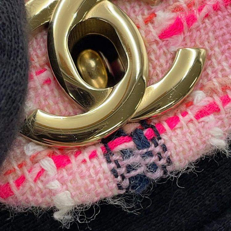 Pre Owned Chanel Pink Tweed Chain Shoulder Bag