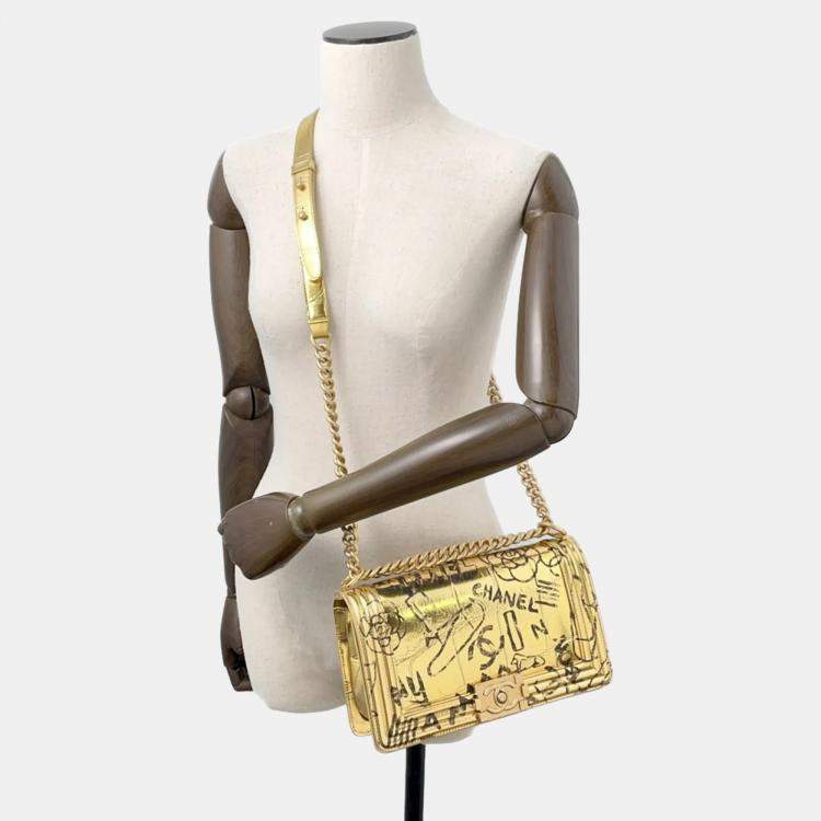 Pre Owned Chanel Chain Shoulder Bag Boy Embossed Leather Coco Mark