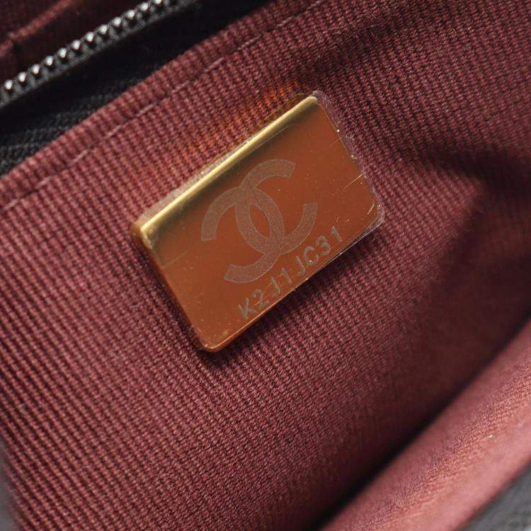 Pre Owned Chanel Matelasse Black Caviar Leather Shoulder Bag