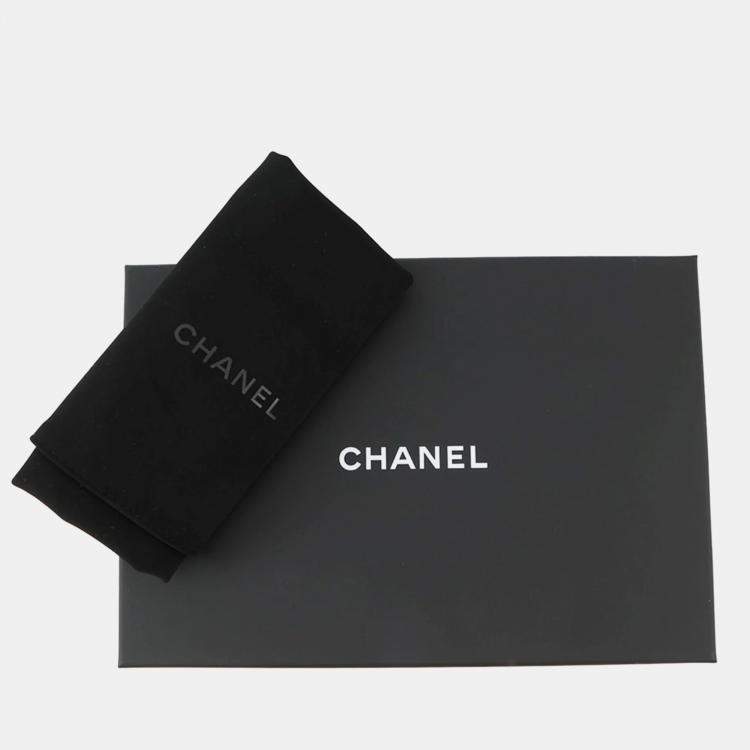 Pre Owned Chanel Coco Black Grained Calfskin Leather Wallet on Chain