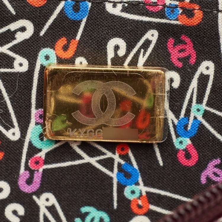 مملوكة مسبقًا Chanel CC Burgundy Quilted Caviar Leather Wallet On Chain