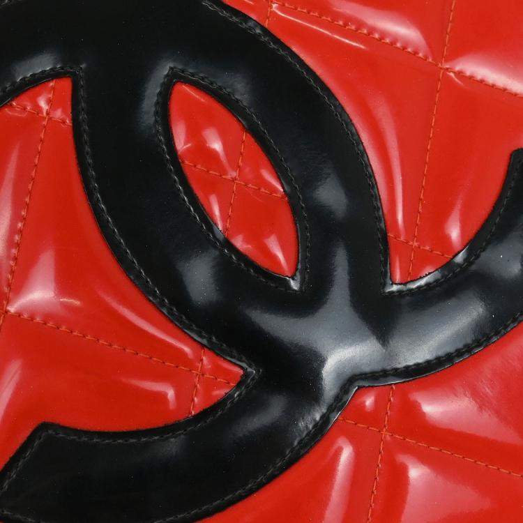 Pre Owned Chanel Round Vanity Red Patent Leather Top Handle Bag