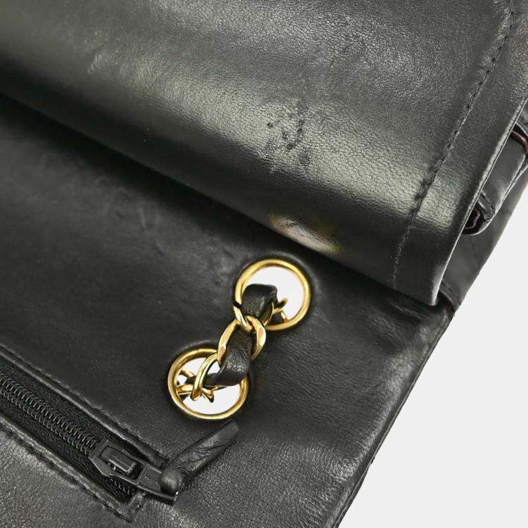 Pre Owned Chanel Black Lambskin Medium Classic Double Flap Shoulder Bag