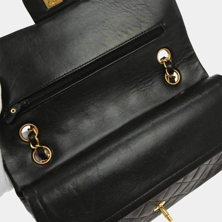 Pre Owned Chanel Classic Double Flap Medium Black Lambskin Leather Shoulder Bag