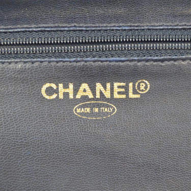 مملوكة مسبقًا Chanel Timeless Lunch Box 24 Blue Denim Vanity Bag
