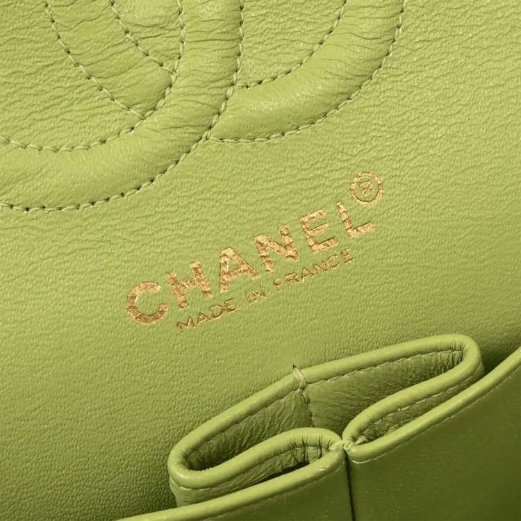 مملوكة مسبقًا Chanel Classic Double Flap Small Green Lambskin Leather Shoulder Bag