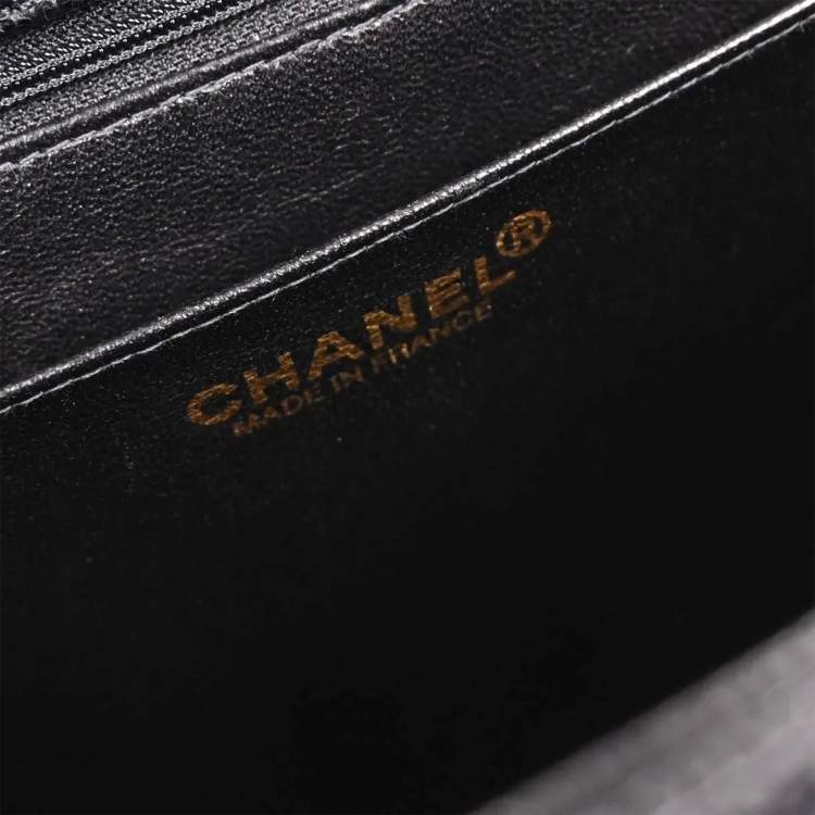Pre Owned Chanel Black Calfskin Leather Top Handle Bag
