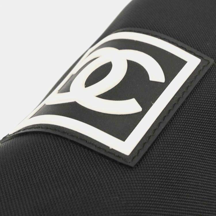 Pre Owned Chanel Sport Line Bottle Holder Black Nylon Shoulder Bag