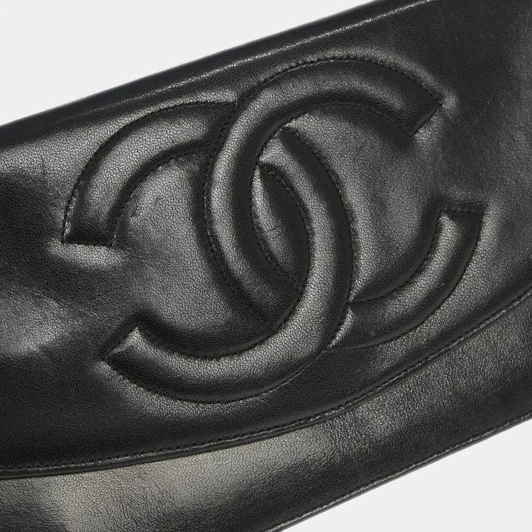 Pre Owned Chanel Black Lambskin Leather Wallet