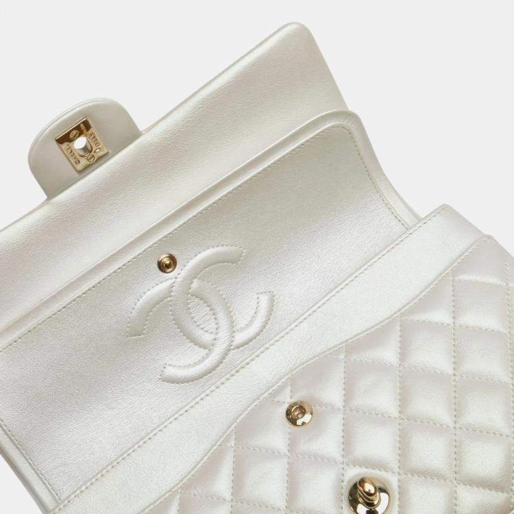 Pre Owned Chanel Matelasse 25 Coco Mark Double Flap Chain Shoulder Bag Handbag White Lambskin