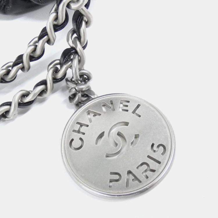 Pre Owned Chanel 22 Line Handbag