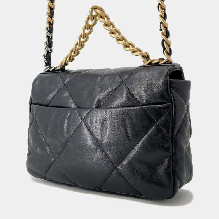 Pre Owned Chanel 19 Matelasse Lambskin Leather Shoulder Bag
