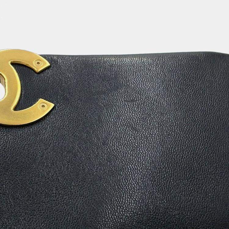 Pre Owned Chanel 19 Matelasse Lambskin Leather Shoulder Bag