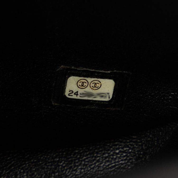 Pre Owned Chanel Reverse Chevron Black Lambskin Leather Top Handle Bag