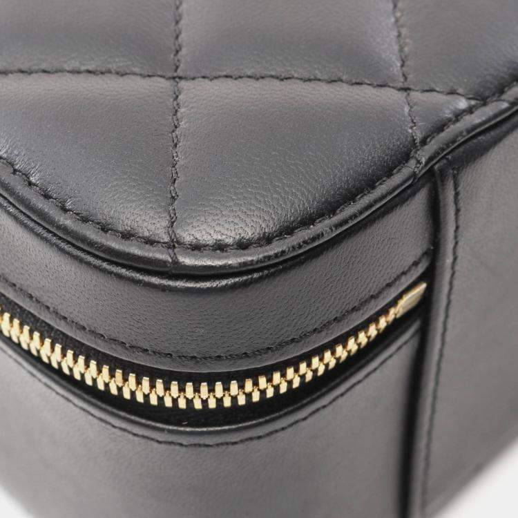 Pre Owned Chanel Matelasse Shoulder Bag Lambskin (Sheepskin) Black