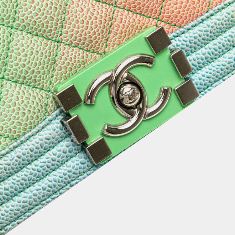 مملوكة مسبقًا Chanel Boy Chanel Coco Mark Chain Shoulder Bag In Multicolored Caviar Skin