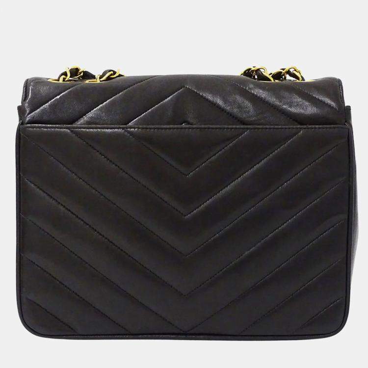 Pre Owned Chanel Shoulder Bag V-Stitched Lambskin Black With Gold Hardware And Double Chain