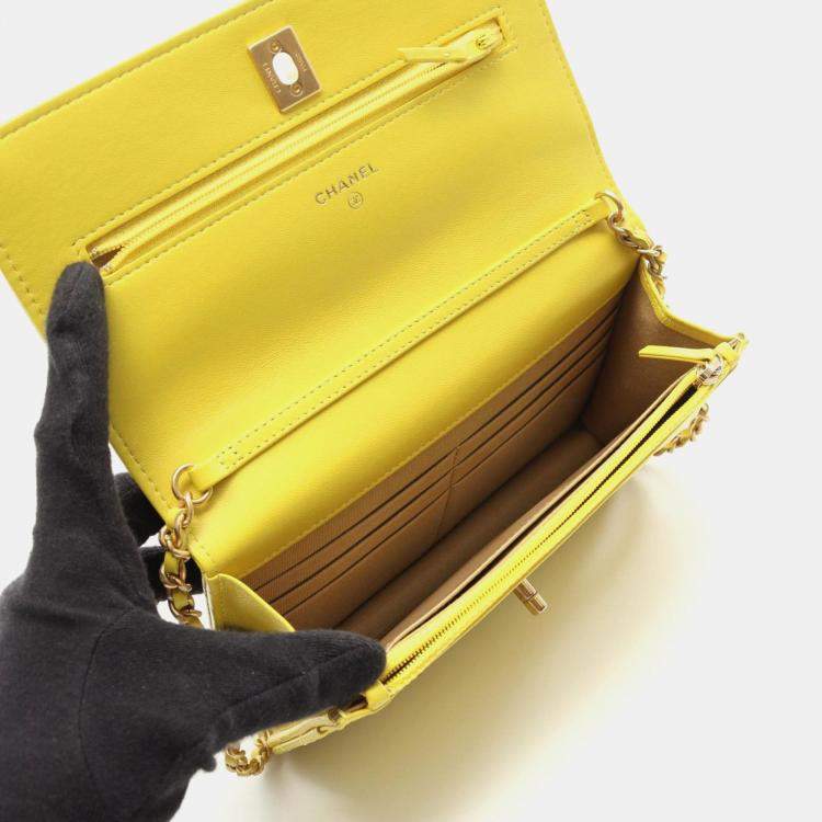 Pre Owned Chanel Matelasse Shoulder Bag Lambskin Leather Yellow