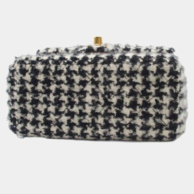 Pre Owned Chanel Black White Mini Square Quilted Tweed Houndstooth Straight Single Flap