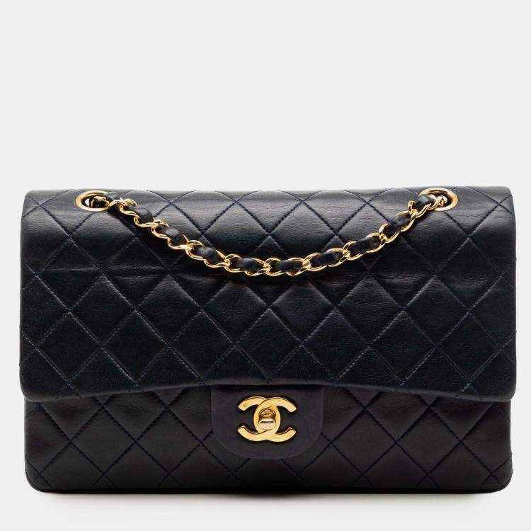 Pre Owned Chanel Blue Medium Classic Lambskin Double Flap