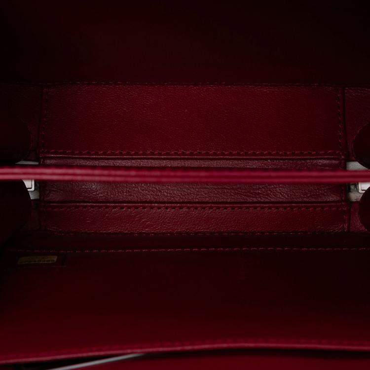 Pre Owned Chanel White Small Caviar Striped CC Filigree Vanity Case