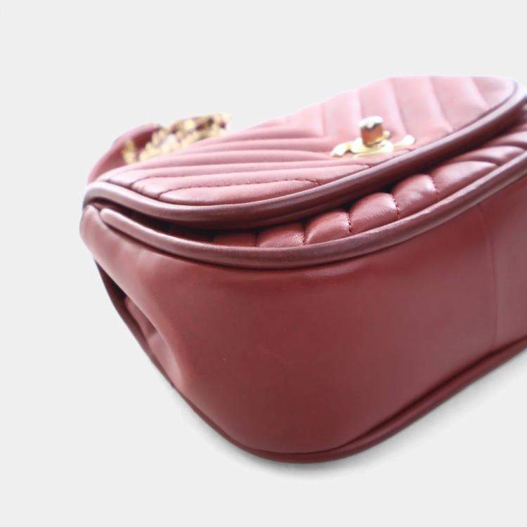 Pre Owned Chanel Mini Red Lambskin Reversed Round Flap Bag