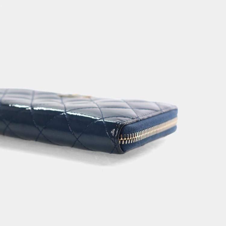 Pre Owned Chanel Blue Patent Reissue Wallet