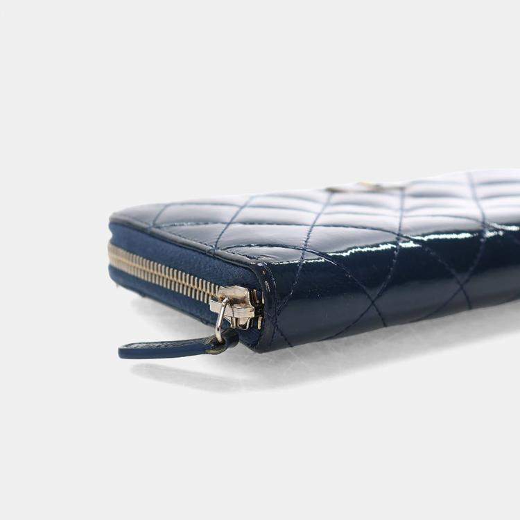 Pre Owned Chanel Blue Patent Reissue Wallet