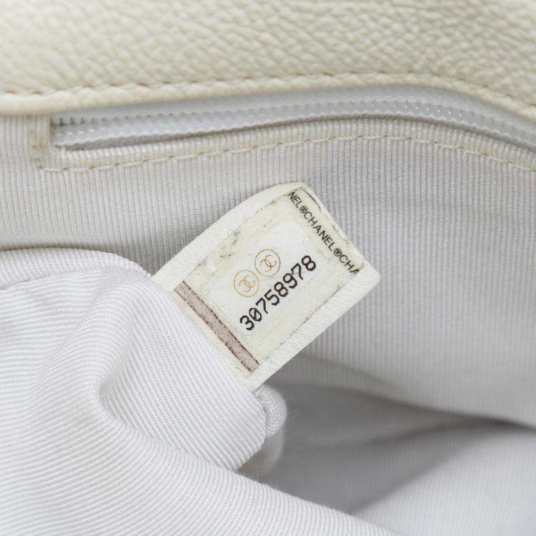 Pre Owned Chanel White Medium Crochet Calfskin 19 Flap