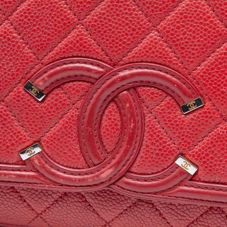 Pre Owned Chanel Red Medium Quilted Caviar CC Filigree Flap