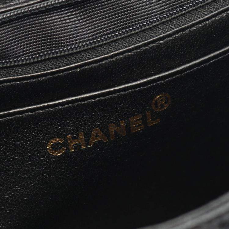 Pre Owned Chanel Black Caviar Grained Calfskin Leather Top Handle Bag