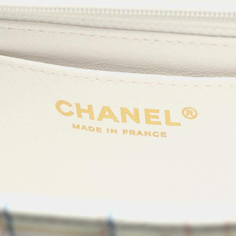 Pre Owned Chanel Mini Matelasse 20 Shoulder Bag Leather White Multicolor