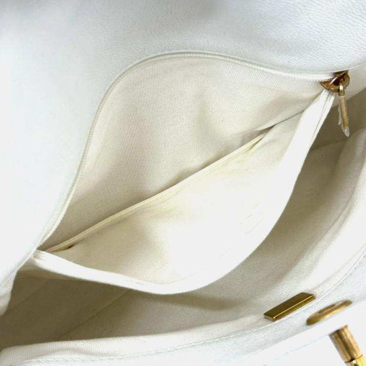 Pre Owned Chanel Matelasse Double Pocket 2-Way Hobo Bag Caviar Leather White