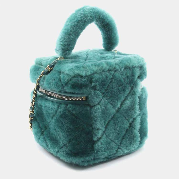 Pre Owned Chanel Matelasse Vanity Bag Shoulder Lambskin And Shearling Green
