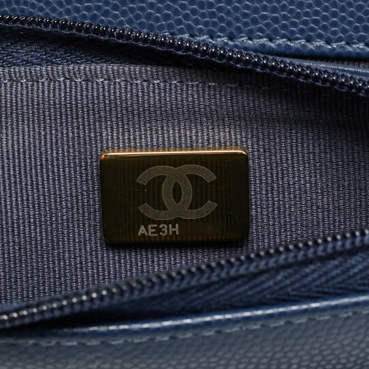 Pre Owned Chanel CC Crystal Blue Quilted Caviar Leather Wallet On Chain