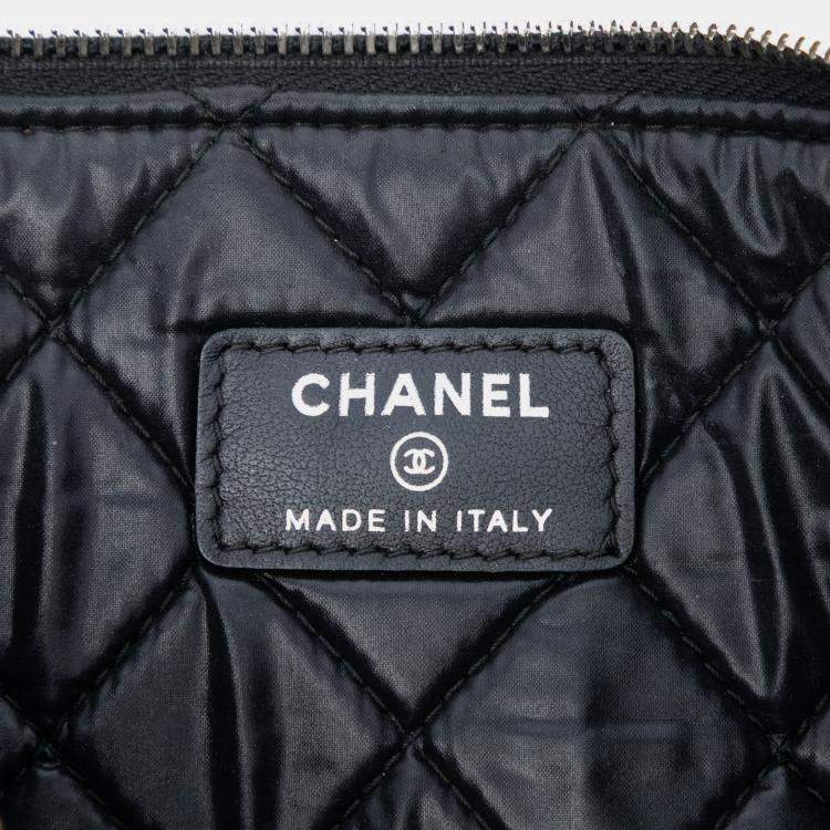 Pre Owned Chanel Black Medium Caviar Deauville Studded O Case Clutch