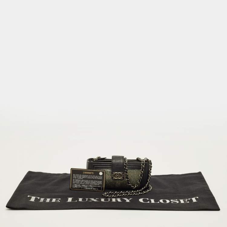 Pre Owned Chanel Boy O-Phone Holder Black/Metallic Stingray and Leather Chain Pouch