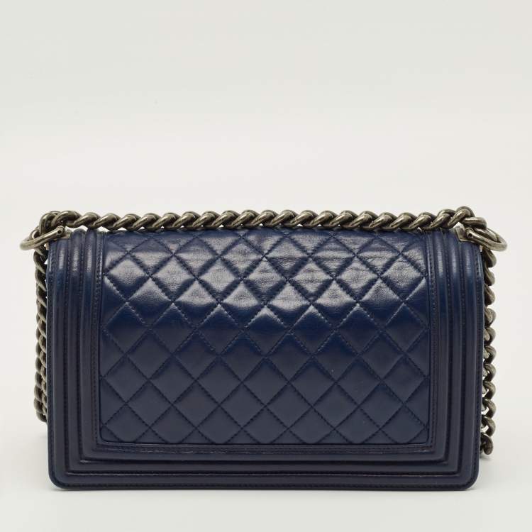 Pre Owned Chanel Boy Medium Dark Blue Quilted Leather Flap Bag
