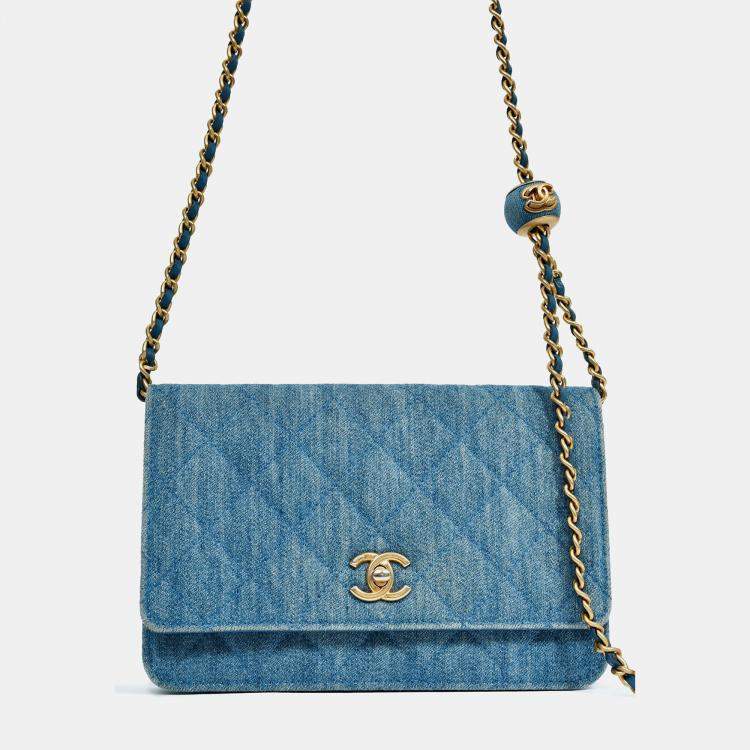 Pre Owned Chanel 2022 Blue Denim Wallet On Chain