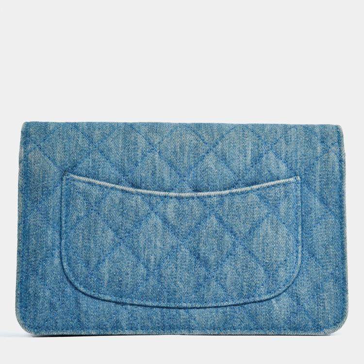 Pre Owned Chanel 2022 Blue Denim Wallet On Chain