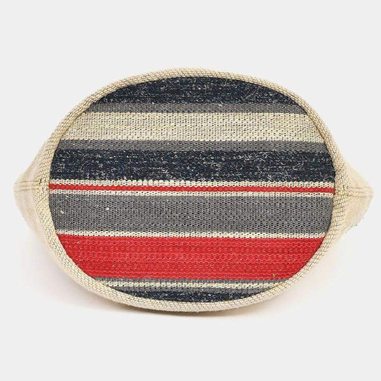 Pre Owned Chanel 2018-19 Beige Cloth Deauville Logo Bucket Shoulder Bag