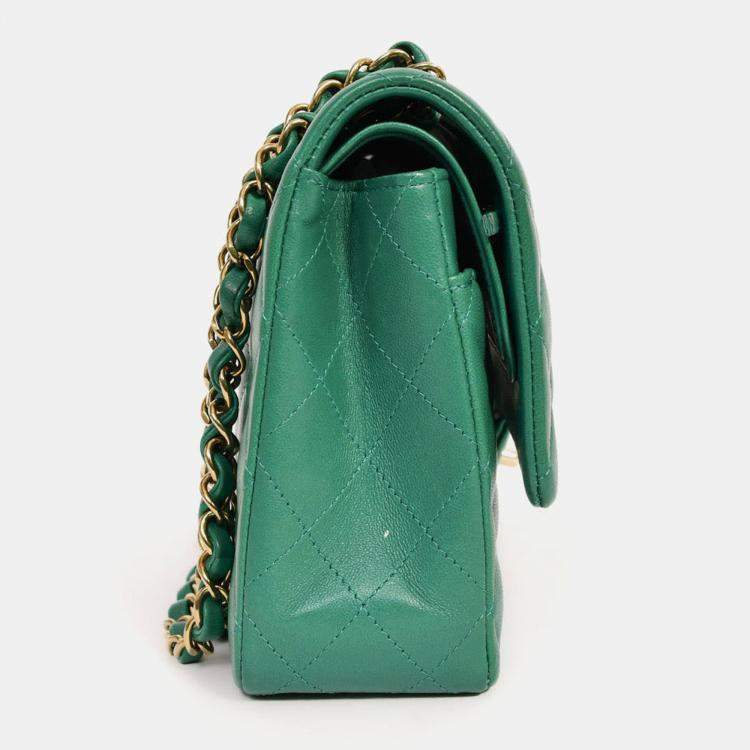 Pre Owned Chanel 2022 Dark Green Lambskin Medium Classic Double Flap Shoulder Bag
