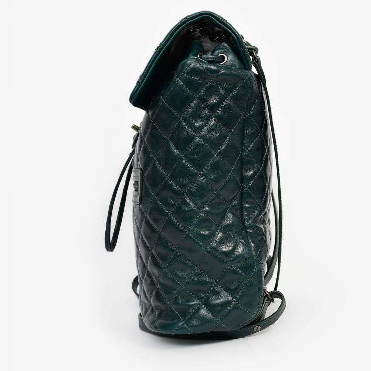 Pre Owned Chanel 2015-16 Green Glazed Calfskin Quilted Small Salzburg Mountain Backpack