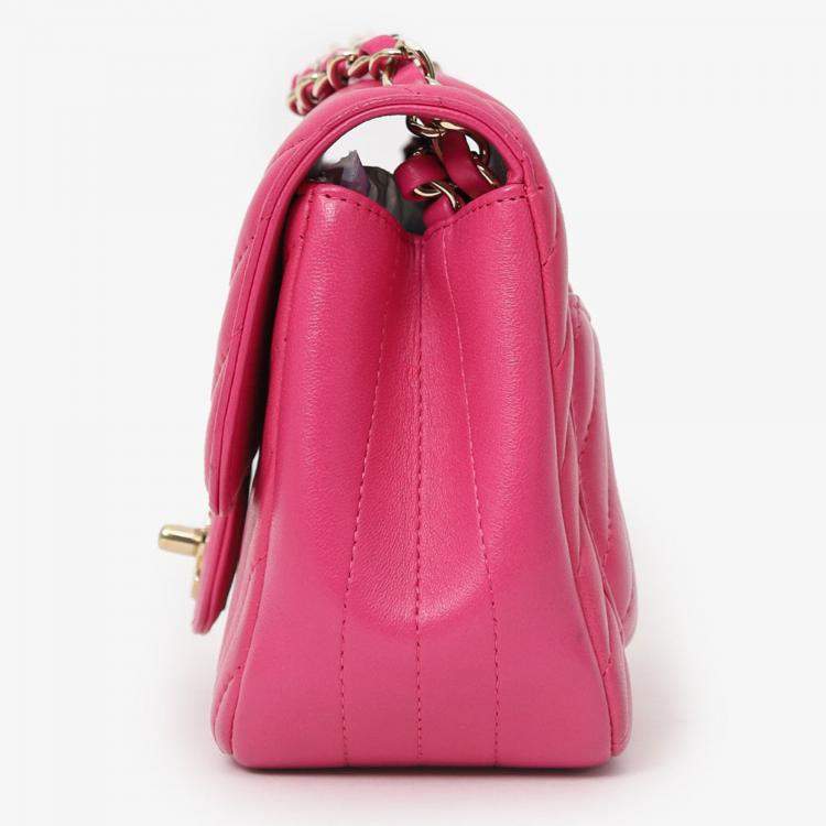 Pre Owned Chanel 2017/18 Pink Leather Chevron Mini Square Flap Bag