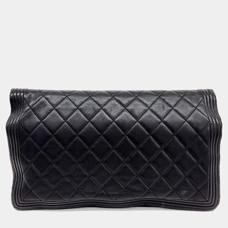 Pre Owned Chanel Black Leather Boy Flap Clutch