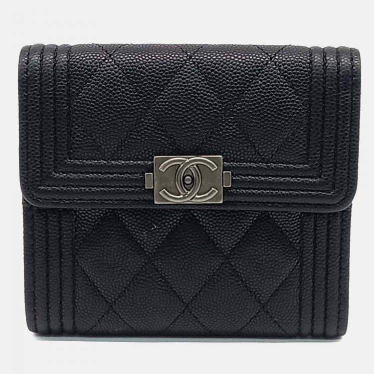 Pre Owned Chanel Black Leather Caviar Boy Bifold Wallet