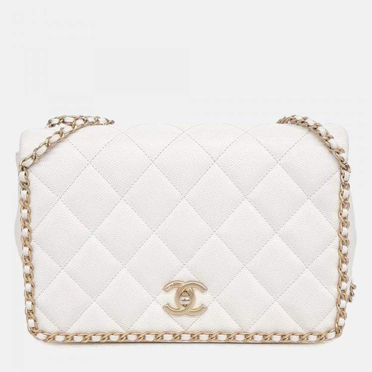 مملوكة مسبقًا Chanel White Leather Caviar Chain Shoulder Bag