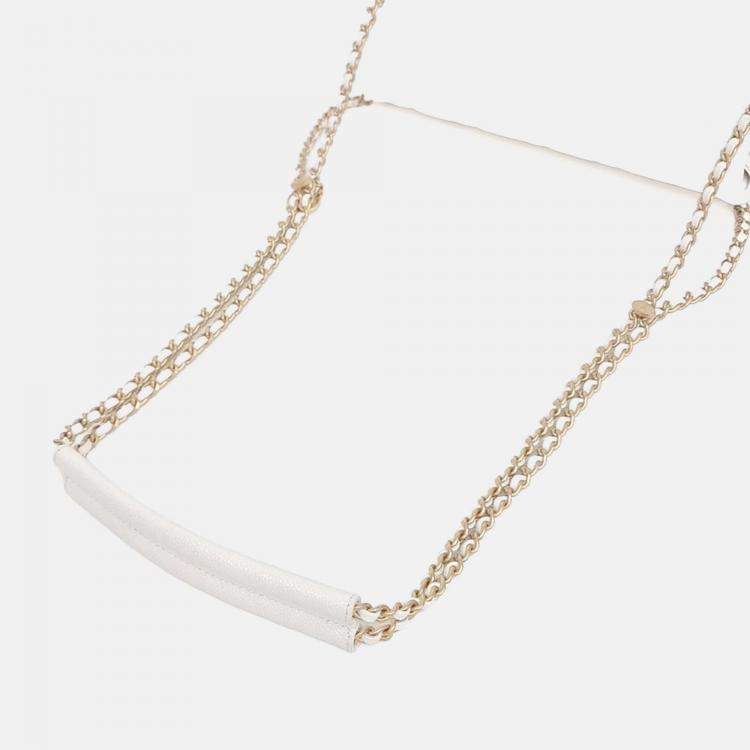 مملوكة مسبقًا Chanel White Leather Caviar Chain Shoulder Bag