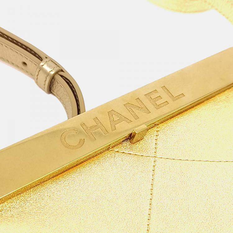 Pre Owned Chanel Gold Leather Kisslock Shoulder Bag